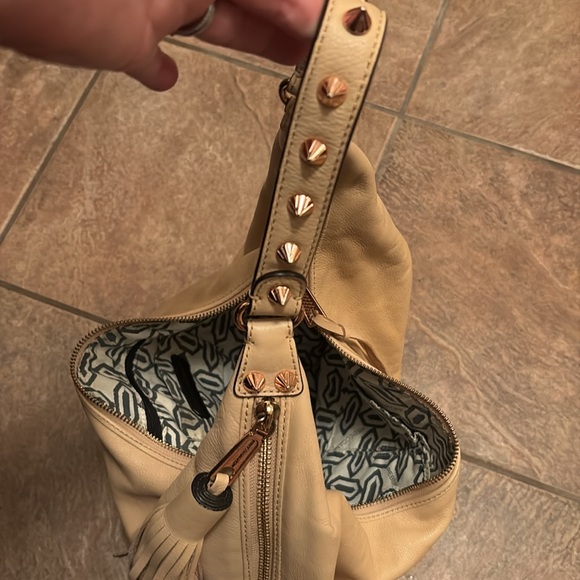 Rebecca Minkoff Bailey Hobo Bag cream Leather studded handle Large Handbag - Picture 4 of 6